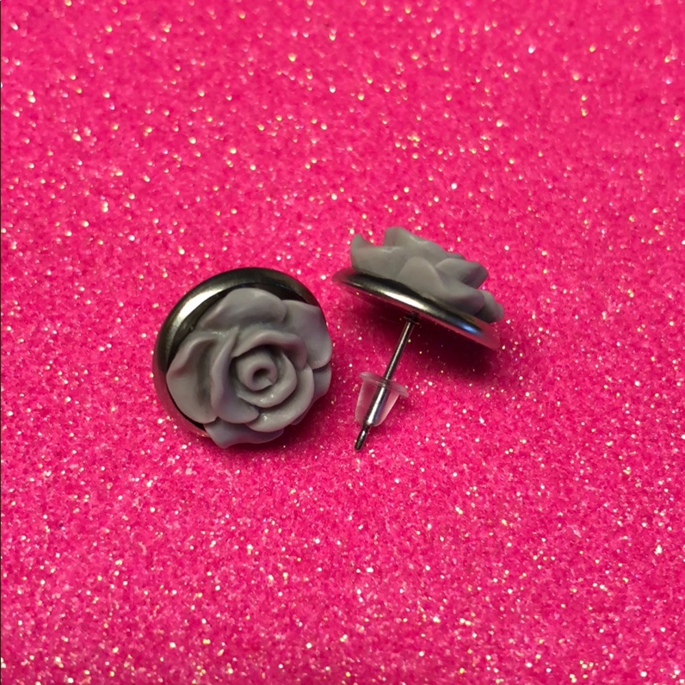 Rose Earrings